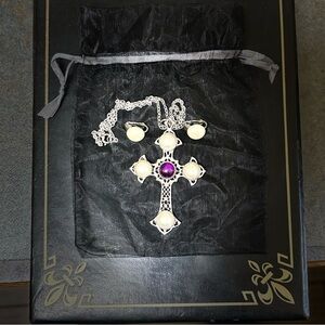 Vintage Sarah Coventry Cross Pendant Gothic Necklace Clip-On Earrings Faux Pearl